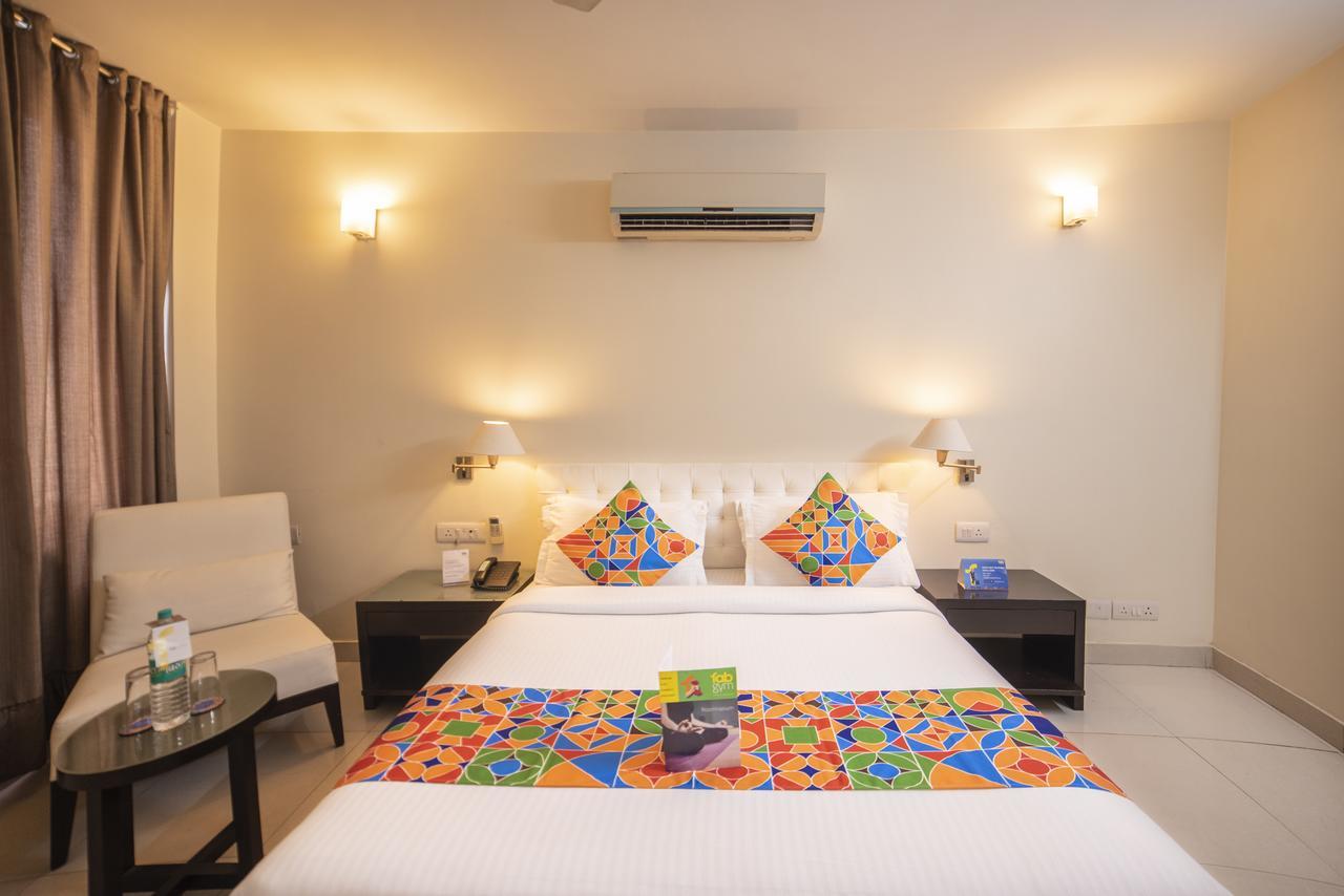 Fabhotel Anutham Saket New Delhi Exterior photo